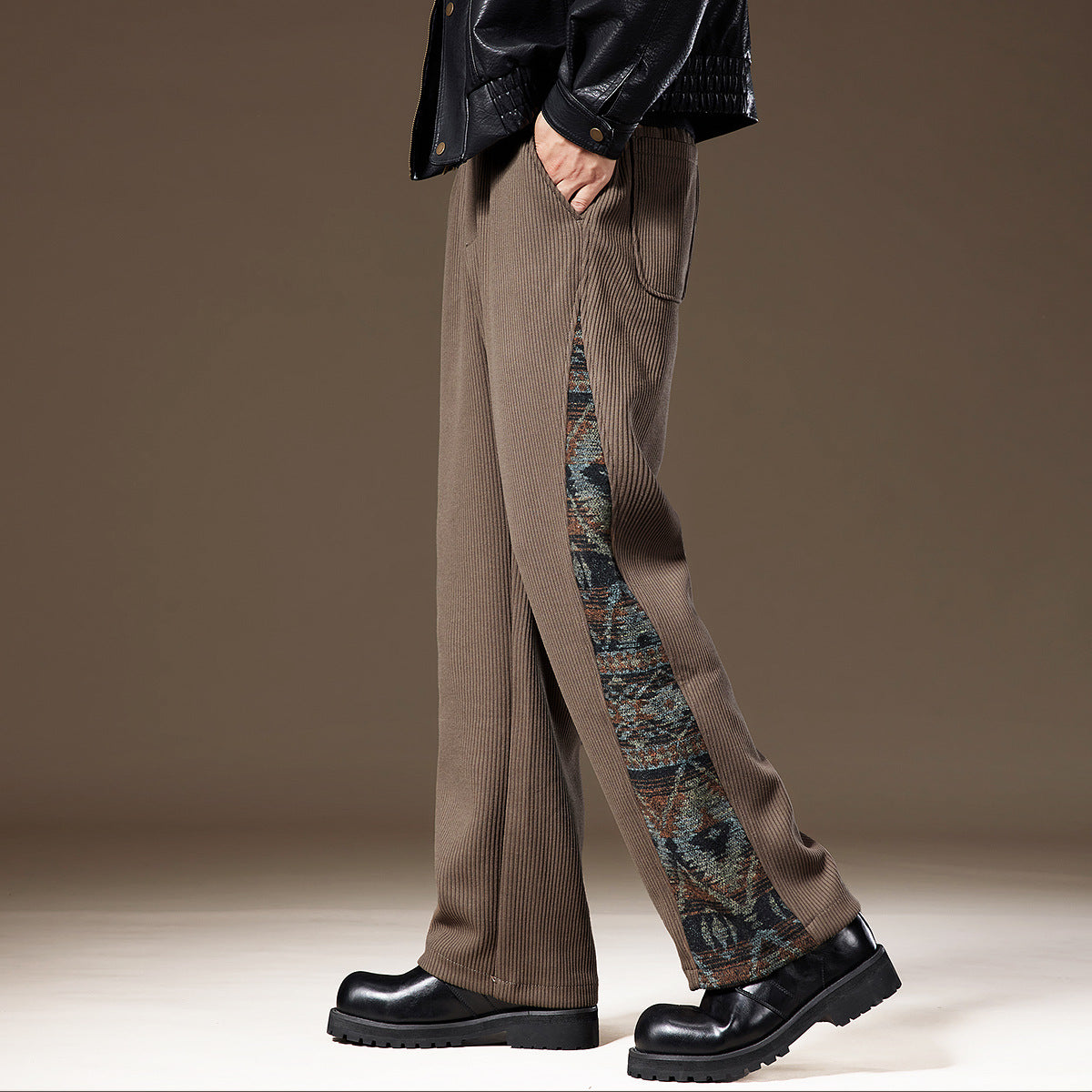 Pantaloni della tuta in velluto a coste Emberlin