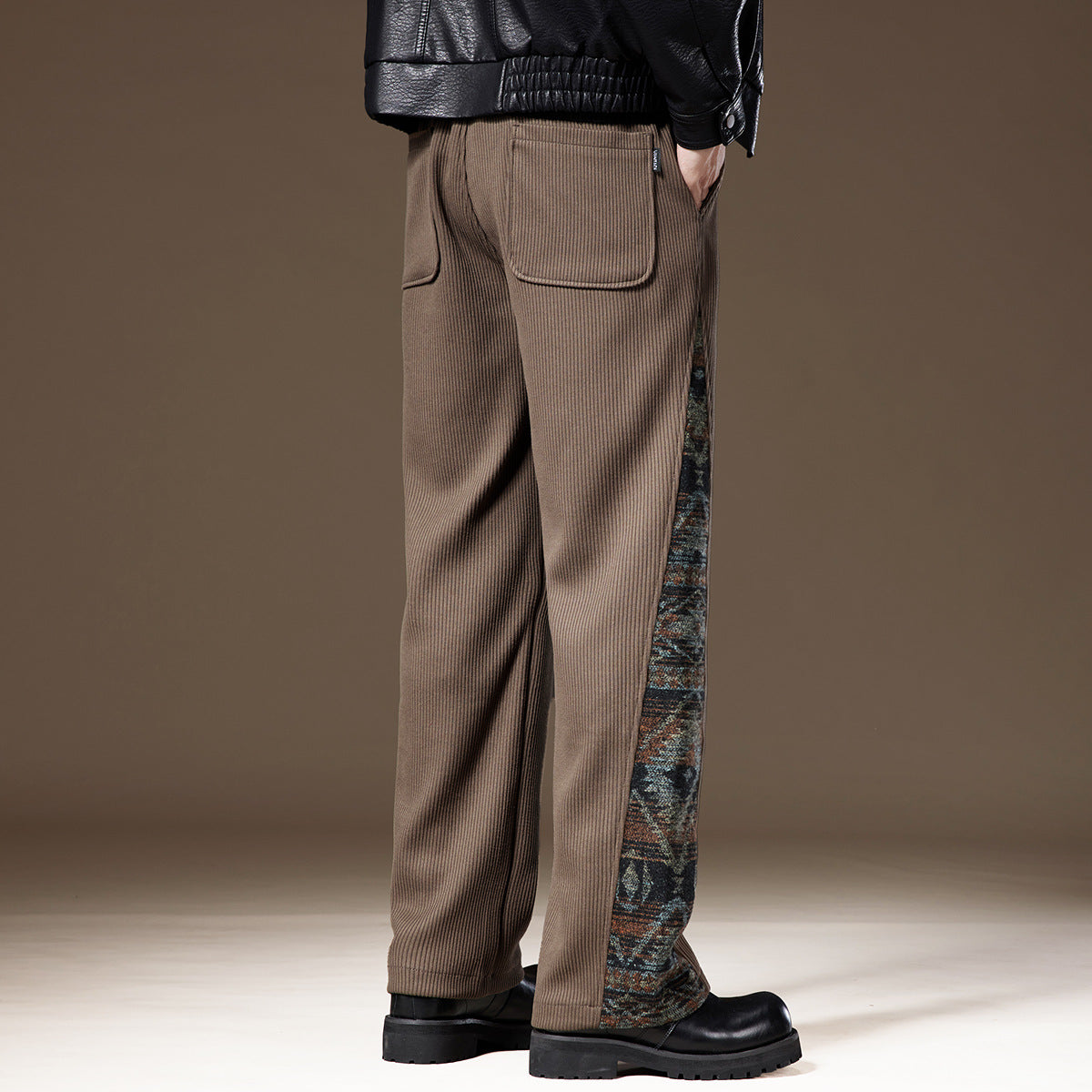 Pantaloni della tuta in velluto a coste Emberlin